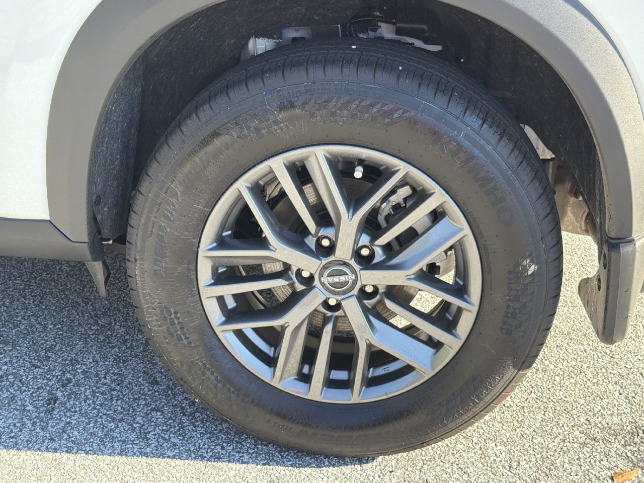 Certified 2026 Nissan Rogue S FWD image 31