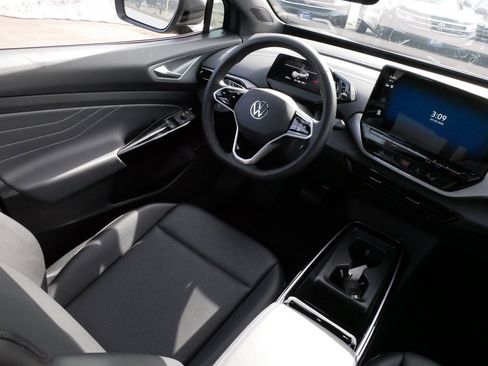 Certified 2023 Volkswagen ID.4 Pro S image 9