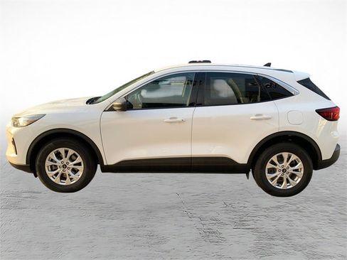 Used 2023 Ford Escape Active image 5