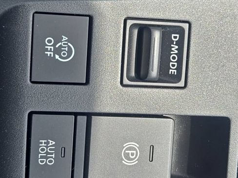 New 2026 Nissan Sentra SV w/ SV Convenience Package FWD image 21