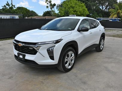 Used 2025 Chevrolet Trax LS w/ Driver Confidence Package