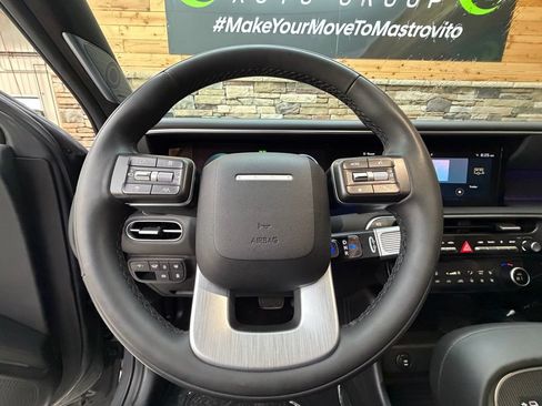 Used 2026 Hyundai Palisade Calligraphy AWD/4WD image 17