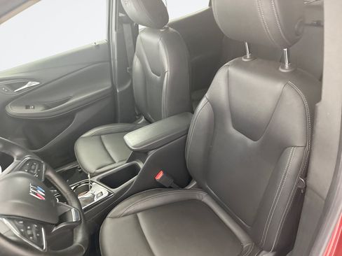 Used 2024 Buick Encore GX Sport Touring w/ Comfort Package FWD image 11