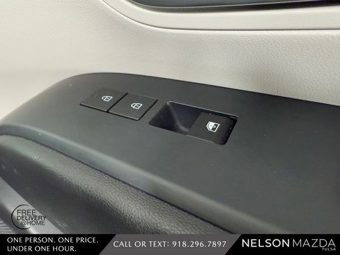 Used 2025 Hyundai Tucson SEL image 50