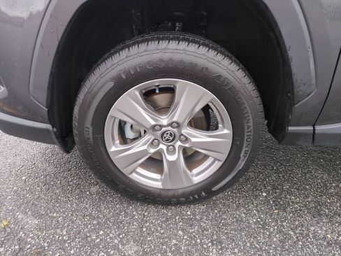 Used 2023 Toyota RAV4 XLE w/ Convenience Package FWD image 10