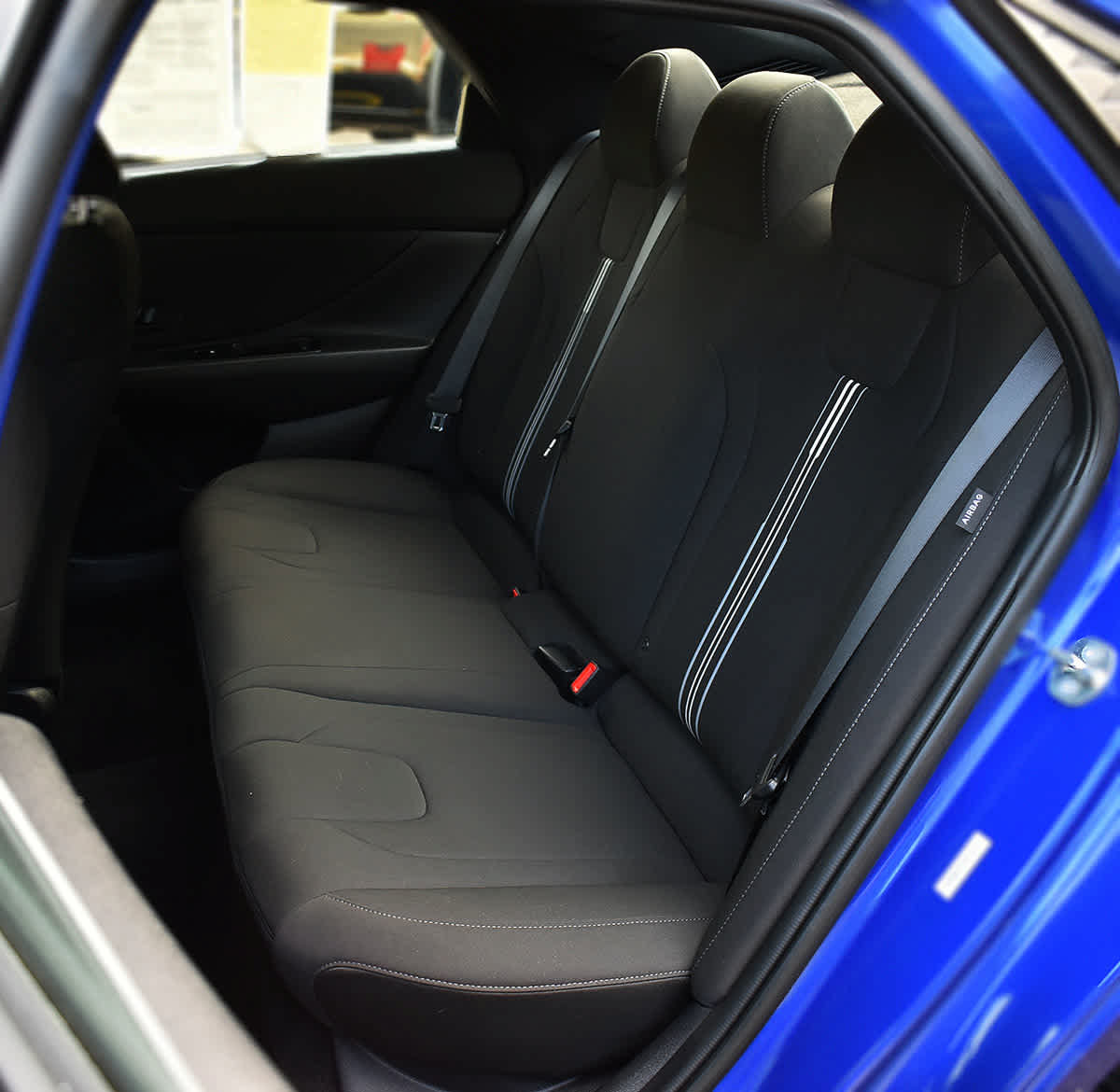 Used 2025 Hyundai Elantra Sport FWD image 11