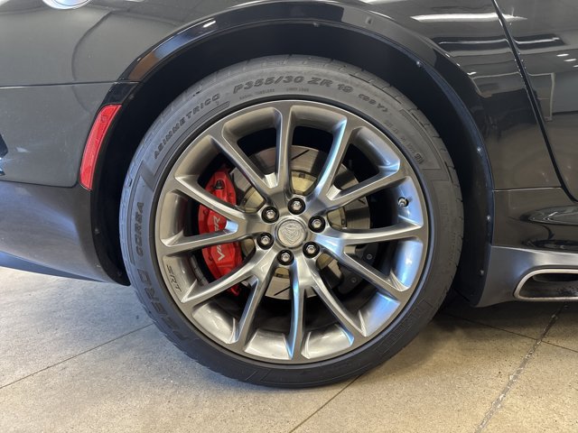 Used 2014 SRT Viper GTS w/ Exterior Carbon Fiber Package RWD image 18