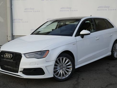 Used 2016 Audi A3 e-tron Premium Plus image 2