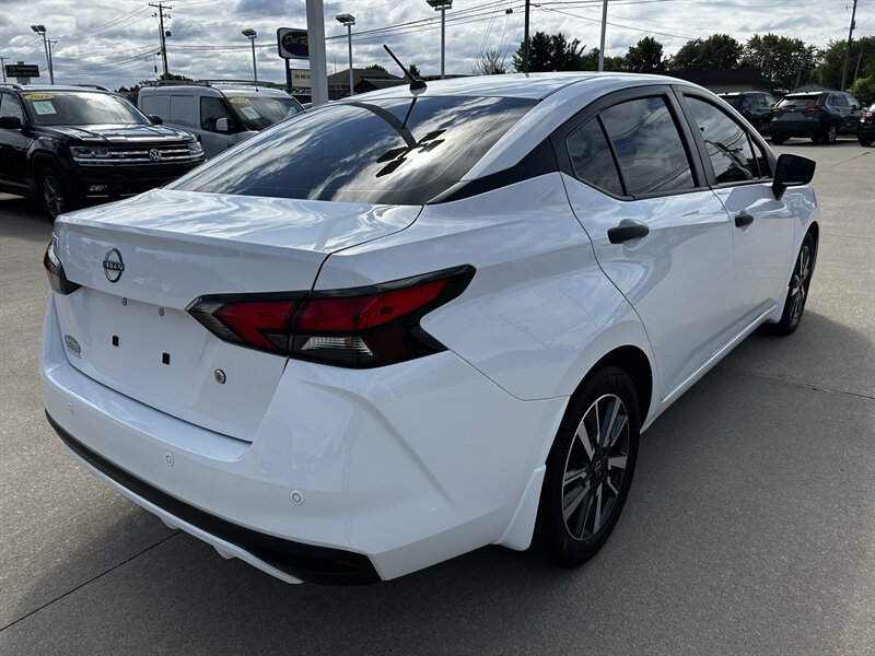 Used 2024 Nissan Versa S w/ S Plus Package FWD image 3