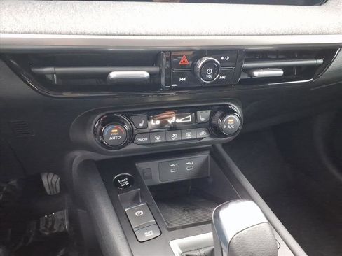 New 2026 Nissan Kicks SV w/ SV Premium Package image 12