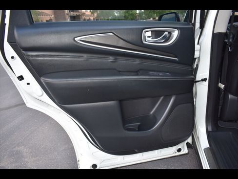 Used 2017 INFINITI QX60 FWD image 22
