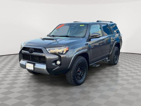 Used 2019 Toyota 4Runner TRD Off-Road Premium AWD/4WD image 3