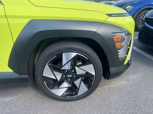 Used 2024 Hyundai Kona Limited image 11