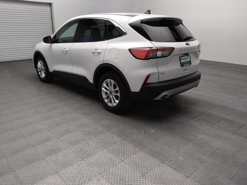 Used 2021 Ford Escape SE FWD image 5