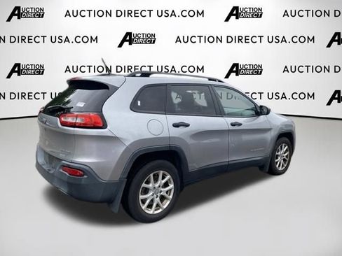 Used 2017 Jeep Cherokee Sport AWD/4WD image 23