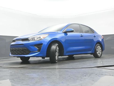 Used 2023 Kia Rio S image 29