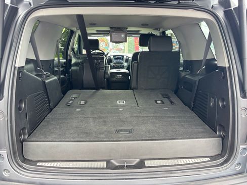 Used 2019 Chevrolet Tahoe LT RWD image 11