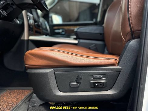 Used 2018 RAM 1500 Laramie Longhorn w/ Convenience Group AWD/4WD image 17