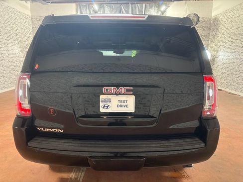 Used 2016 GMC Yukon SLT w/ Open Road Package AWD/4WD image 6