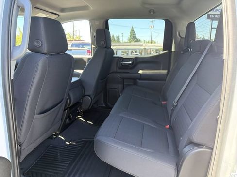 Used 2023 Chevrolet Silverado 1500 Custom AWD/4WD image 15