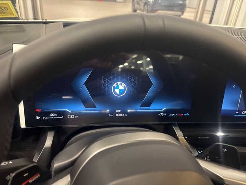 New 2026 BMW 530i xDrive w/ M Sport Package AWD/4WD image 9