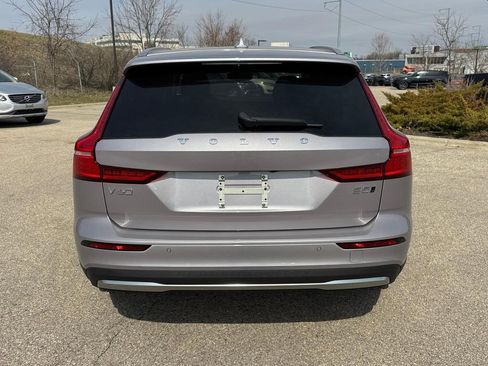 New 2026 Volvo V60 B5 Cross Country Plus w/ Climate Package image 3