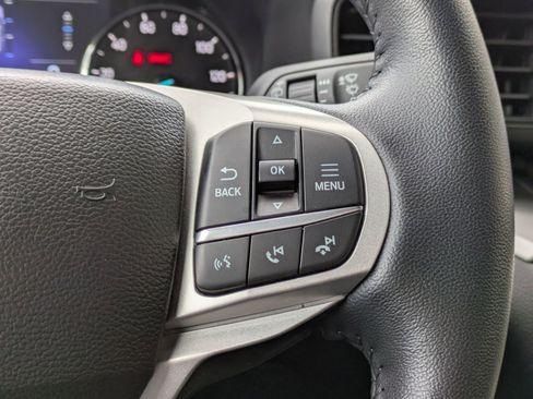 Certified 2023 Ford Explorer XLT image 29