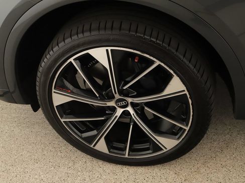 Certified 2024 Audi SQ5 Premium Plus AWD/4WD image 32