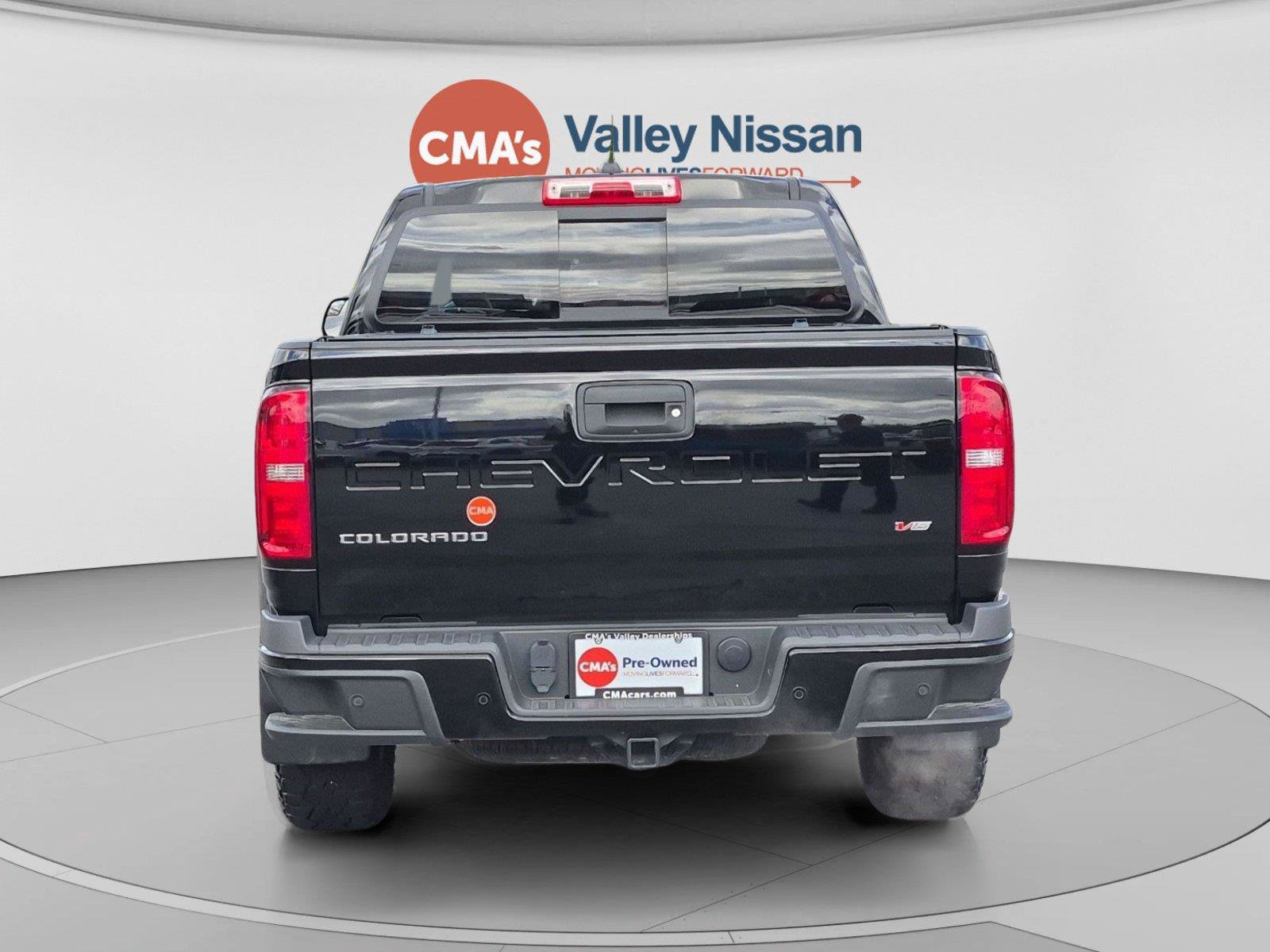 Used 2022 Chevrolet Colorado Z71 w/ Z71 Midnight Edition AWD/4WD image 4