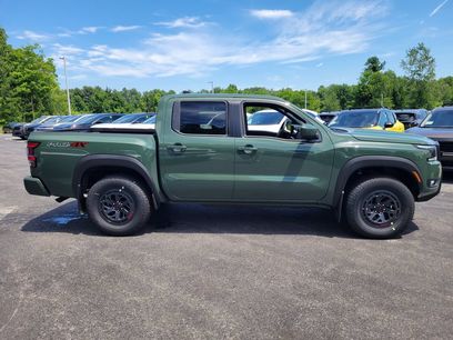 New 2026 Nissan Frontier PRO-4X w/ Tow Package