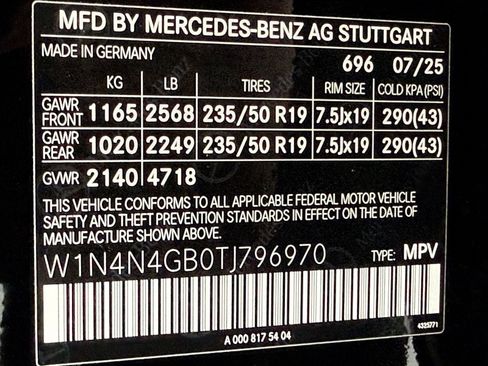 Certified 2026 Mercedes-Benz GLA 250 image 24