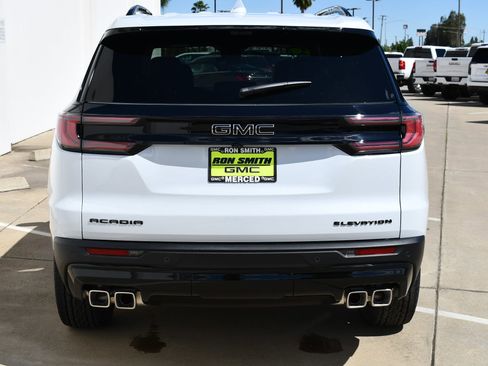 New 2026 GMC Acadia Elevation FWD image 7