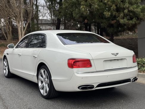 Used 2016 Bentley Flying Spur V8 image 2
