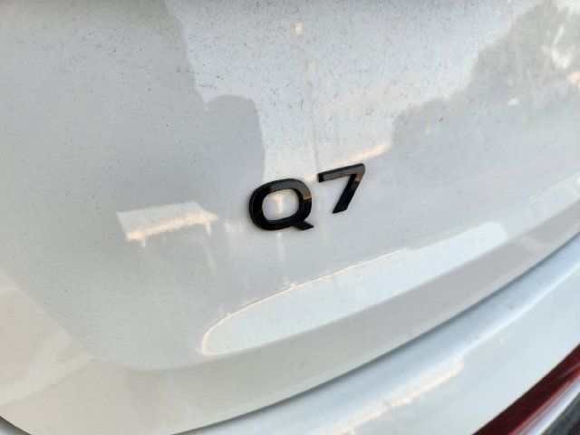 Used 2026 Audi Q7 3.0T Premium Plus AWD/4WD image 9