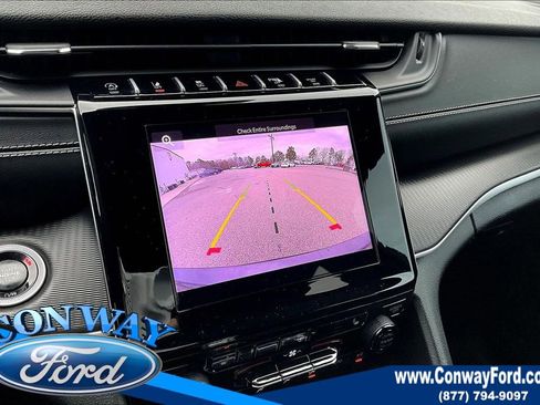 Used 2025 Jeep Grand Cherokee L Laredo w/ Luxury Tech Group I image 16