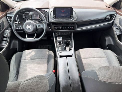 Used 2021 Nissan Rogue S image 16