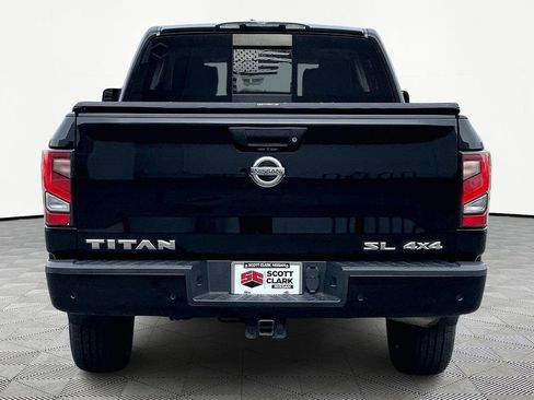 Used 2021 Nissan Titan SL w/ Moonroof Package image 6