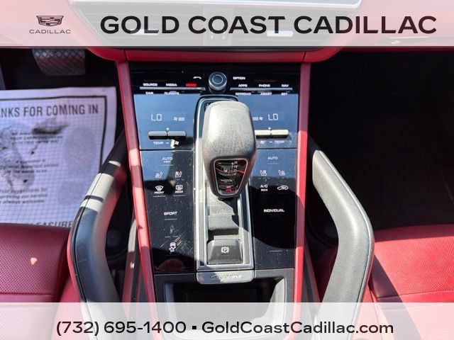 Used 2020 Porsche Cayenne AWD/4WD image 22
