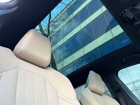 Used 2025 BMW X3 xDrive30i w/ Convenience Package image 20