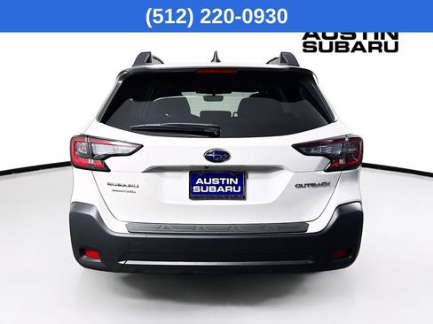 Used 2025 Subaru Outback Premium AWD/4WD image 7