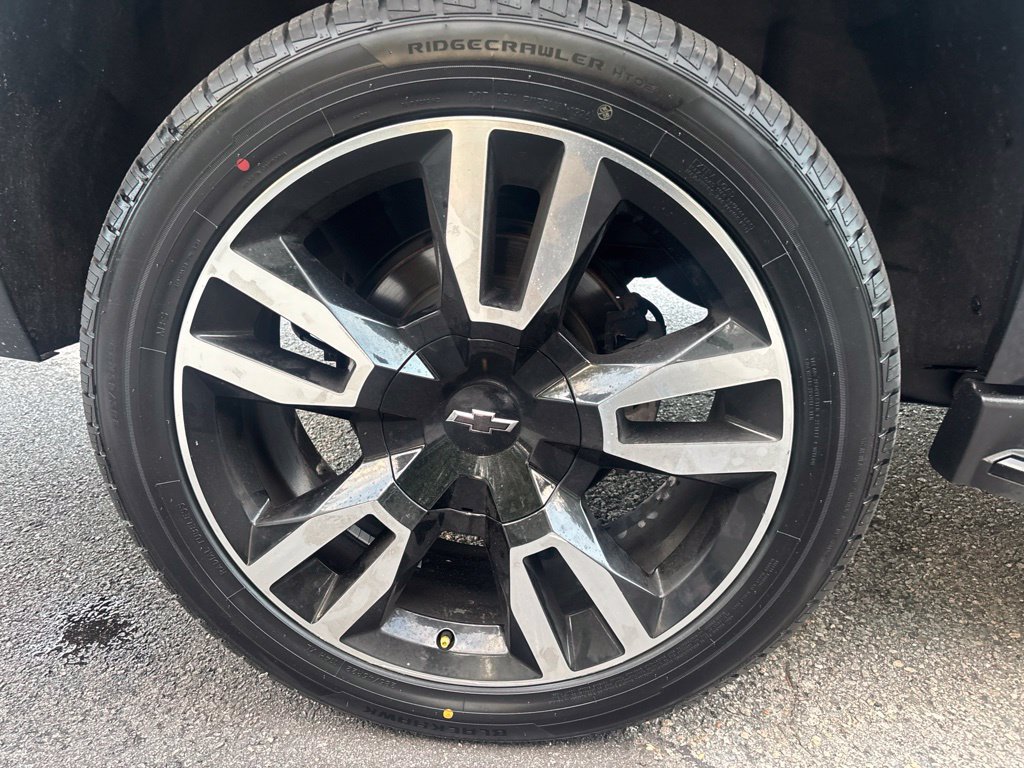 Used 2019 Chevrolet Tahoe Premier AWD/4WD image 34