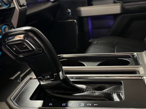 Used 2017 Ford F150 Lariat image 52