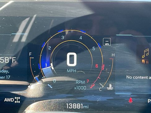 Used 2025 Chevrolet Equinox LT image 40