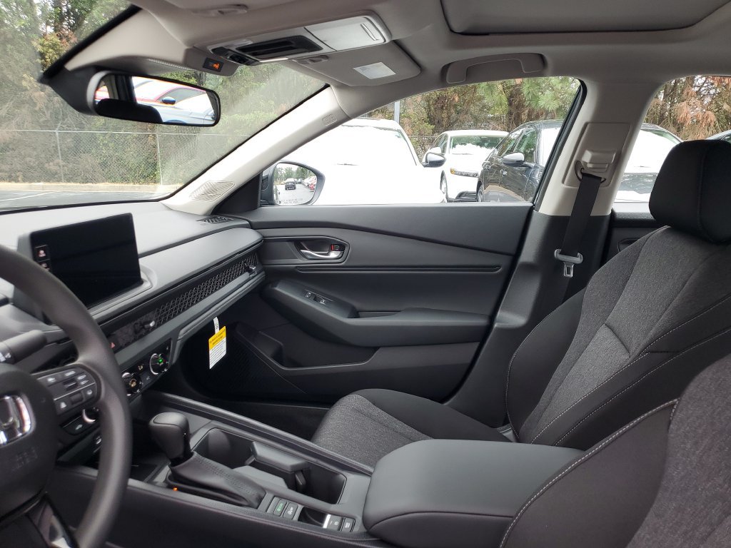 New 2026 Honda Accord SE image 15