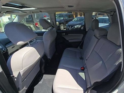 Used 2018 Subaru Forester 2.5i Limited AWD/4WD image 32