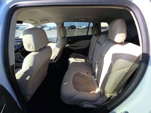 Used 2020 Buick Envision Base image 25