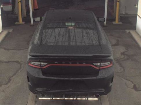 Used 2021 Dodge Charger Scat Pack w/ Plus Group RWD image 5
