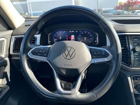 Used 2021 Volkswagen Atlas SEL R-Line AWD/4WD image 17