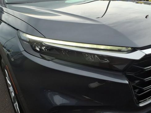 Used 2024 Honda CR-V EX-L image 13