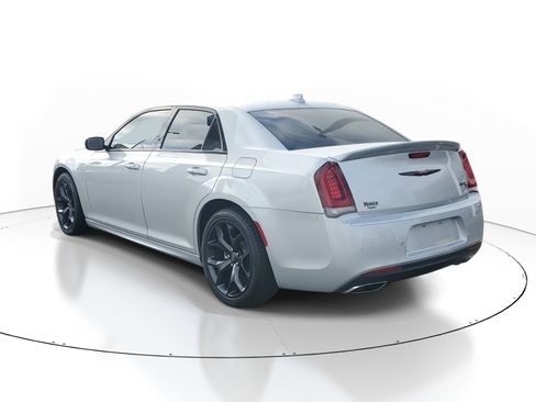 Used 2021 Chrysler 300 S w/ S Model Appearance Package image 6